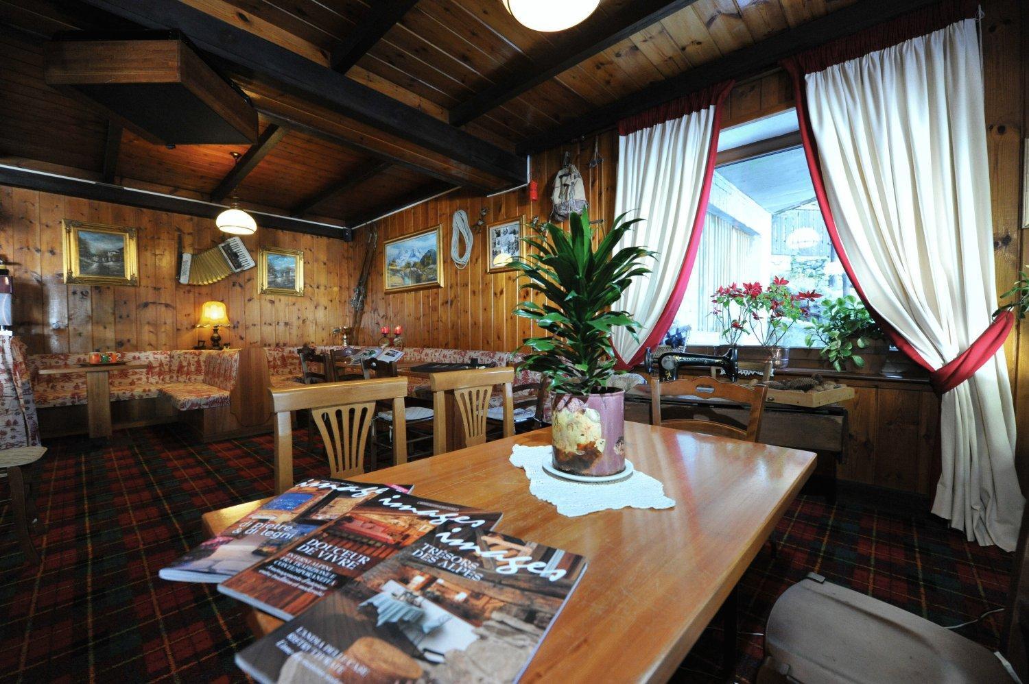 Hotel Etoile De Neige Valtournenche Kültér fotó