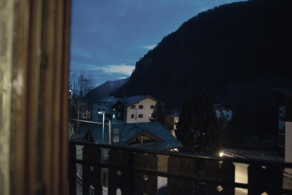 Hotel Etoile De Neige Valtournenche Kültér fotó