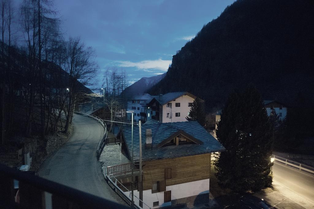 Hotel Etoile De Neige Valtournenche Kültér fotó